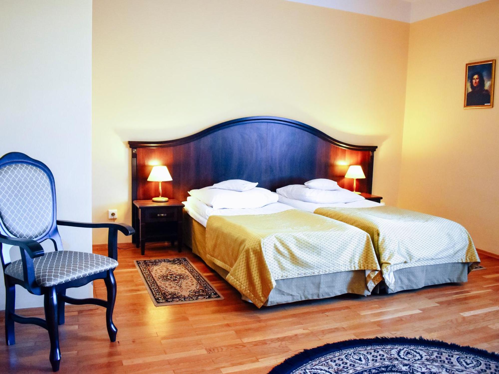 Hotel Zamek Krolewski W Rydzynie Rydzyna Bagian luar foto