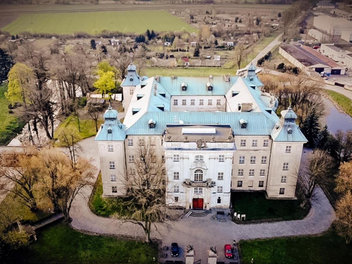 Hotel Zamek Krolewski W Rydzynie Rydzyna Bagian luar foto